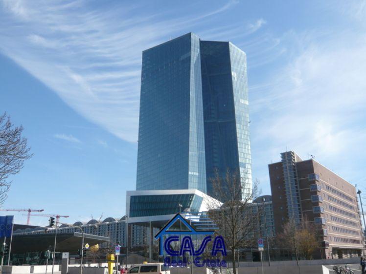 ALLES NEU: Exklusive, hochwertig möblierte Wohnung am EZB Turm - Photo 1