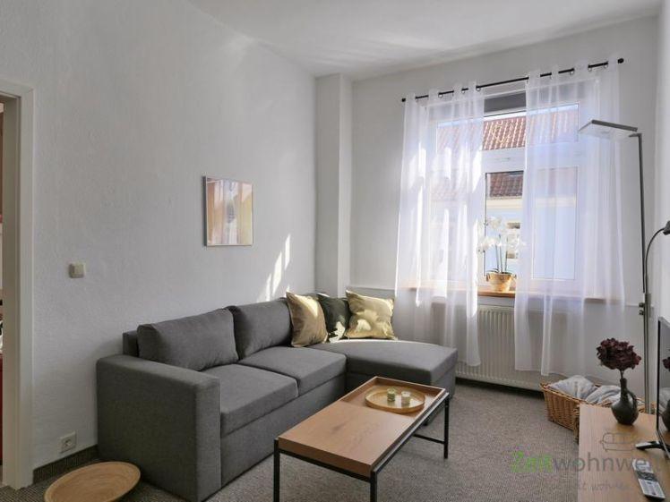 (EF0721_M) Arnstadt: Arnstadt: neu renovierte möblierte Wohnung, Garten am Haus, WLAN und PKW-Stellplatz inkl. - Foto 1
