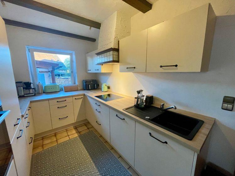 Großzügige Erdgeschosswohnung mit Terrasse und Garage in Nürnberg-Fischbach! - Foto 1