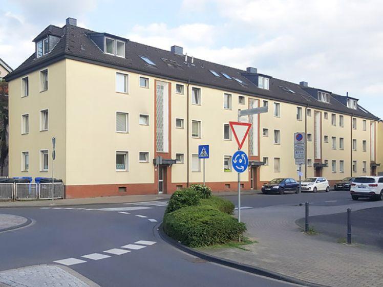 Gemütliche 2 Zimmer Dachgeschosswohnung - Photo 1