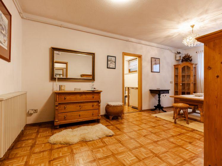 Perfekte, teilweise möblierte Pendlerwohnung in zentraler Lage in Kaufering - Foto 1