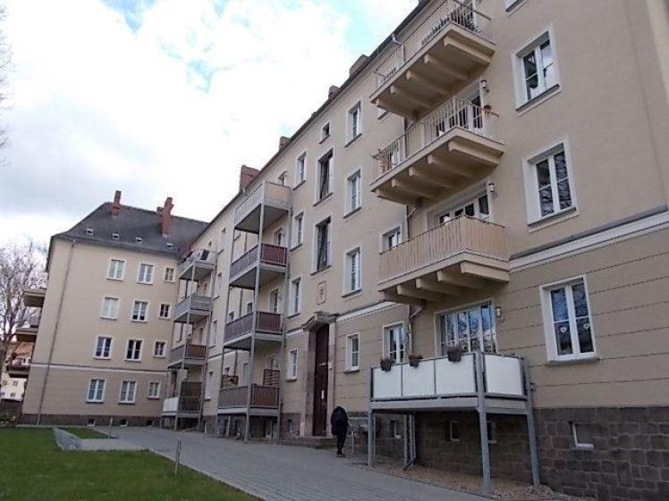 Großzügige 4-Zimmer mit Balkon, Wanne, Dusche und AR in ruhiger Lage! Vormieter verkauft EBK - Photo 1