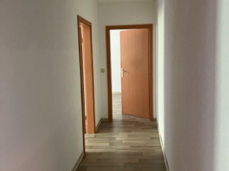 Stilvolles Wohnen in zentraler Lage – ideal für Paare oder Berufspendler, sofort frei - Photo 1