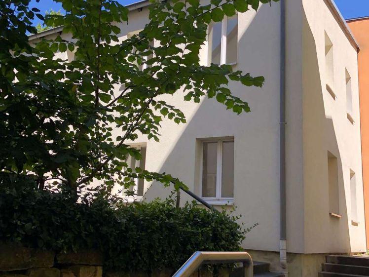 Zentrale 1-Zimmerwohnung mit Einbauküche in Coburg! - Foto 1
