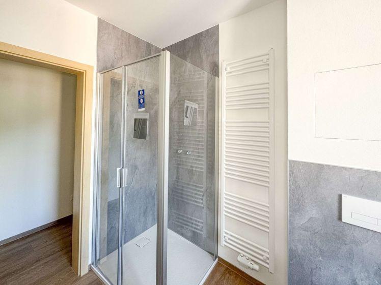 Neu sanierte 2-Raum Wohnung in Innenstadtlage - Photo 1