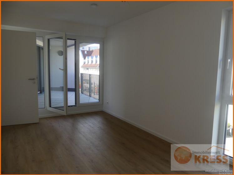 Neubau 4-Zimmerwohung im 1. Obergeschoss, Personenaufzug, KFZ-Stellplatz in zentraler Innenstadtlage - Foto 1