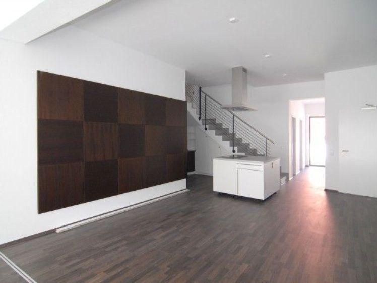 Exklusive 4 Zimmer Loft-Wohnung über 2 Etagen mit 2 Dachterrassen und EBK direkt in der Innenstadt! - Photo 1