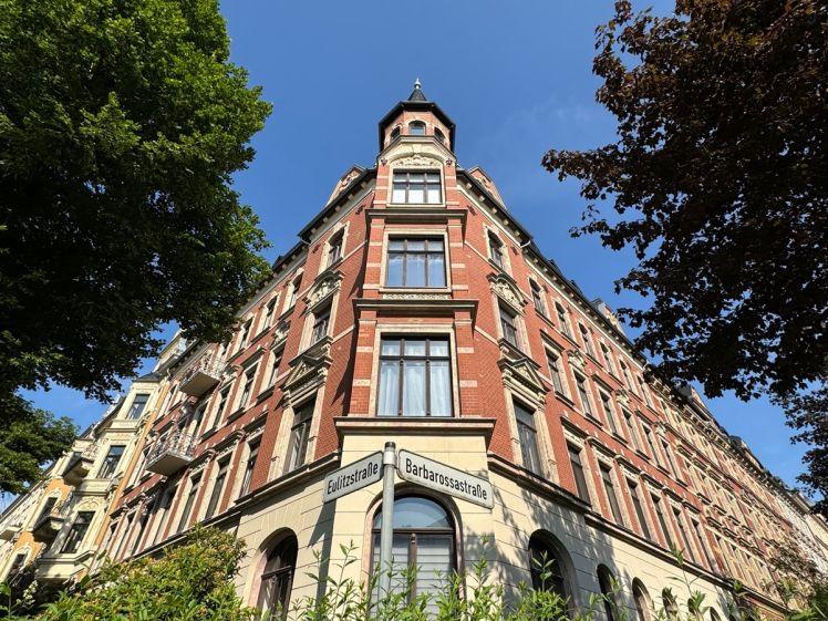 2. OG mit Lift - Balkon an der Küche - nur Wohnzi. straßenseitig! - Photo 1