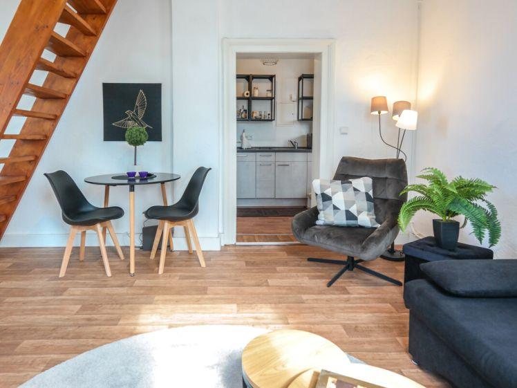 Stilvolle möbilierte Maisonettewohnung im Herzen von Walsrode – All-inclusive & flexibel - Photo 1