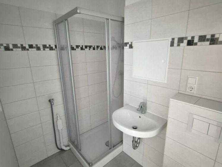 Tipp für junge Leute - Sanierte 1-Raumwohnung - Photo 1