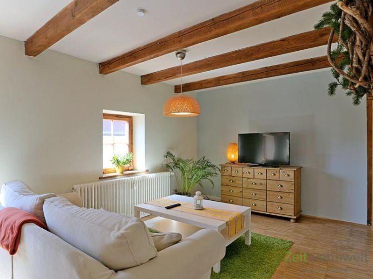 (EF0658_M) Erfurt: Altstadt, möblierte Dachgeschosswohnung im denkmalgeschützen Altbau, Parkettböden, WLAN inklusive - Photo 1