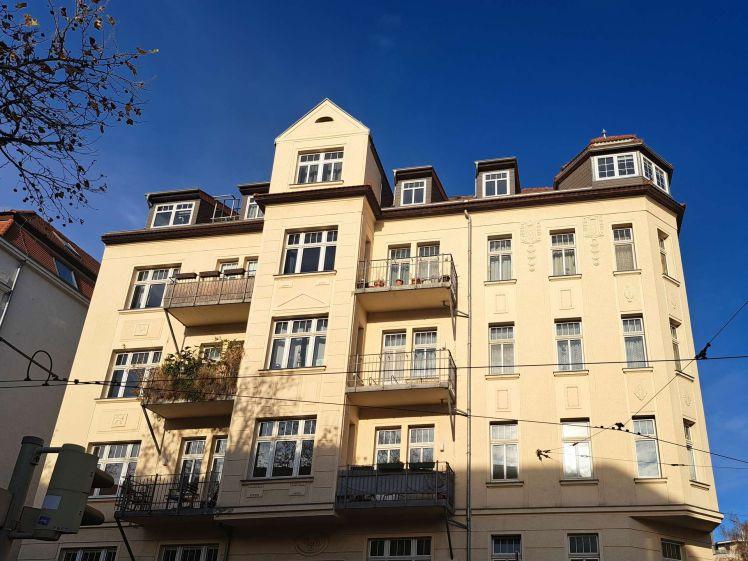 DEIN LICHTBLICK IM SÜDEN | Kleine 2-Zimmer-Wohnung mit Balkon - Foto 1
