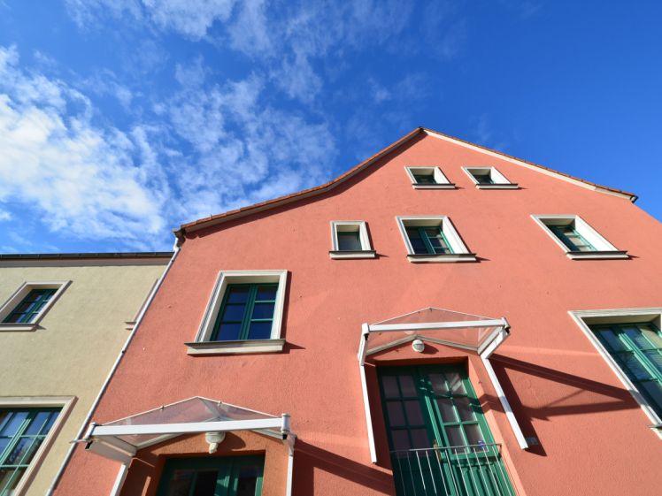 SfKW - hell 3 Zimmerwohnung mit Tageschlichtbad und Badewanne ab sofort - Photo 1