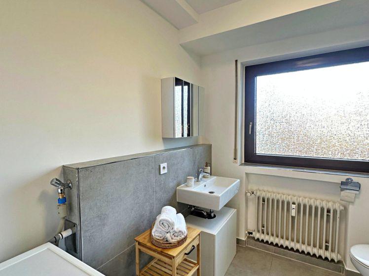 Gemütliches BALKON-Zimmer in 3er-WG - Foto 1