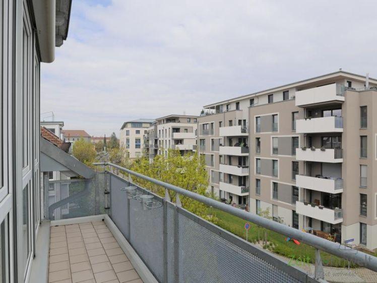 (EF0779_M) Dresden: Striesen-Süd, zentrumsnahe, möblierte 3-Zimmer-Wohnung mit Balkon, WLAN, Klimaanlage, TG-Stellpl. - Foto 1
