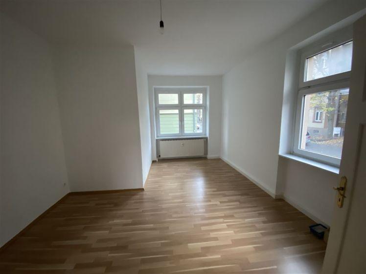 Weimar* Westvorstadt* großzügige 2 Zimmer-Whg* Duschbad - Foto 1