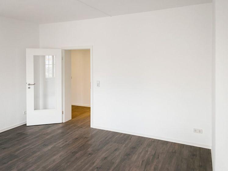 UNGLAUBLICH VIEL PLATZ - drei Zimmer in Roßlau - Photo 1