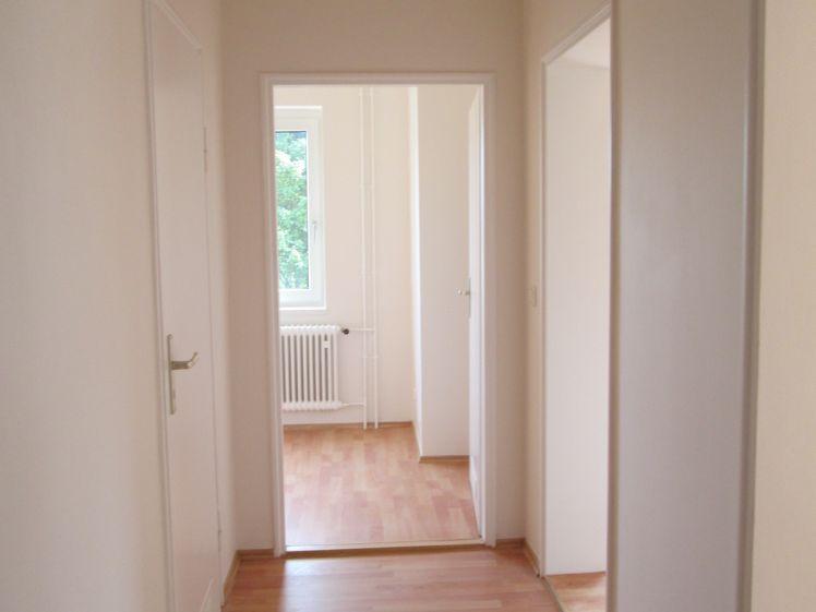 Frisch renoviert- für die kleine Familie* - Foto 1