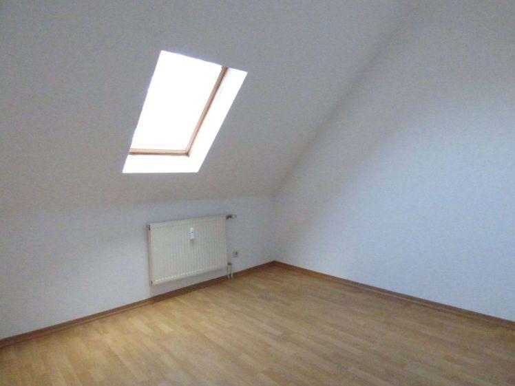 Nachmieter gesucht ab 1.7. / EBK* ! lichtdurchflutete Zimmer - offene Küche - Foto 1