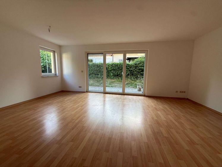 Erdgeschosswohnung mit kleiner Terrasse in Schulzendorf - Photo 1
