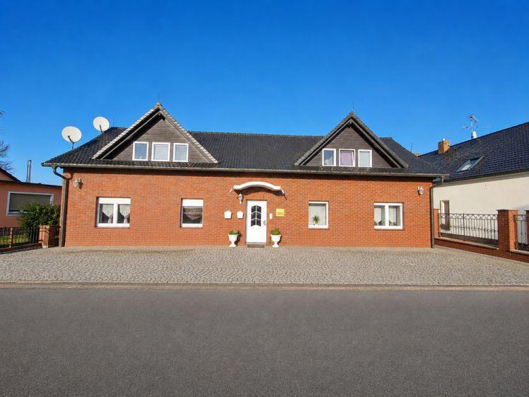 2-Raumwohnung mit Fußbodenheizung und Duschbad in dörflicher Lage - Photo 1