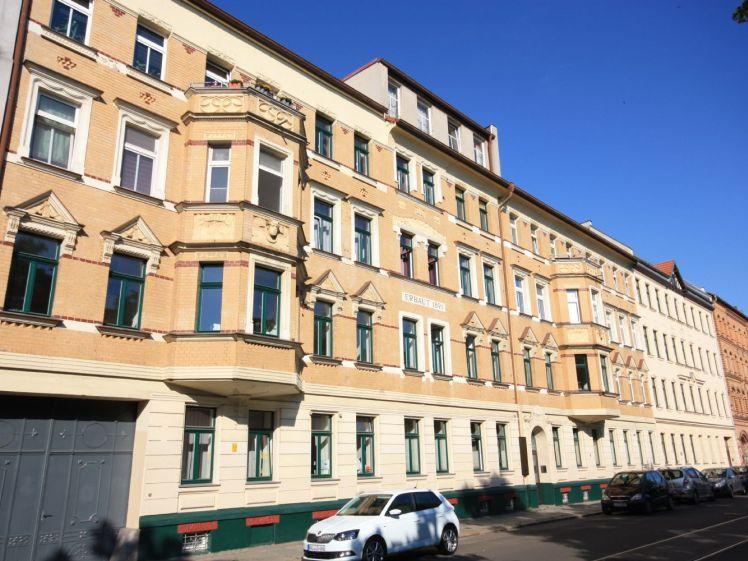 Große 3-Raumwohnung tollem Schnitt und zwei Balkonen! - Photo 1