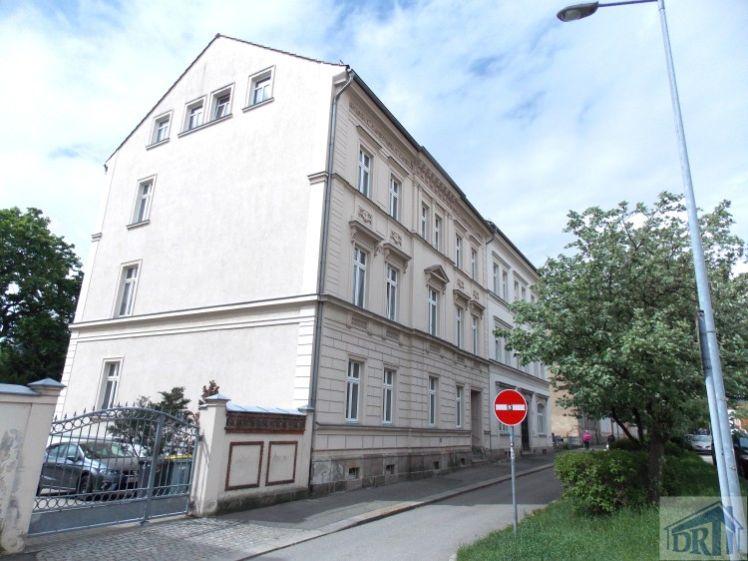 Zentrumsnah mit Balkon - Foto 1