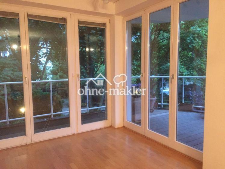 3,5 Zi.-Wohnung mit Spechstein - Ofen und Balkon in Hamburg - Othmarschen zu vermieten - Photo 1