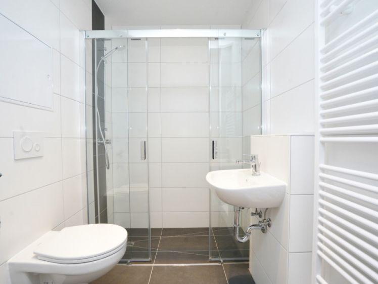 Balkon / Großes Schlafzimmer / Große Dusche - Foto 1
