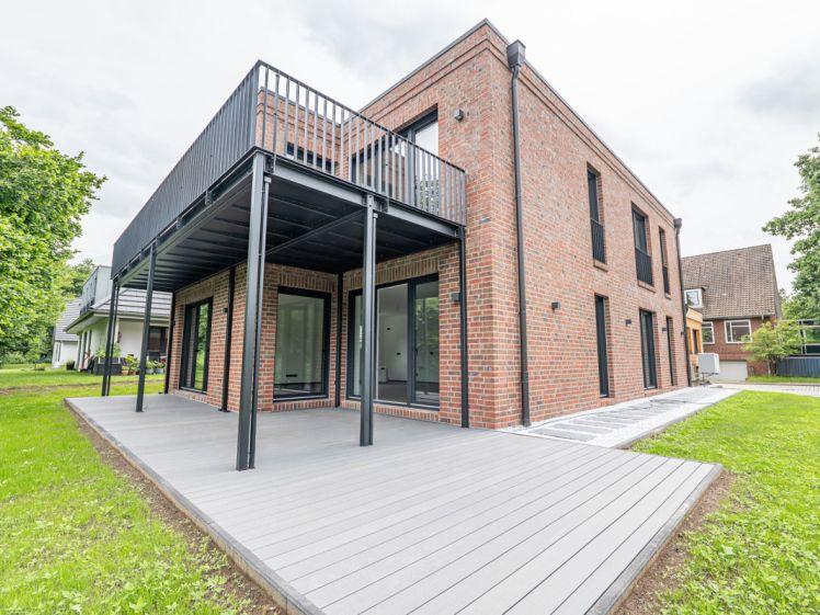 Exklusives Wohnen im Grünen: Barrierefreier Neubau-Erstbezug in stadtnaher Top-Lage von Stade - Photo 1