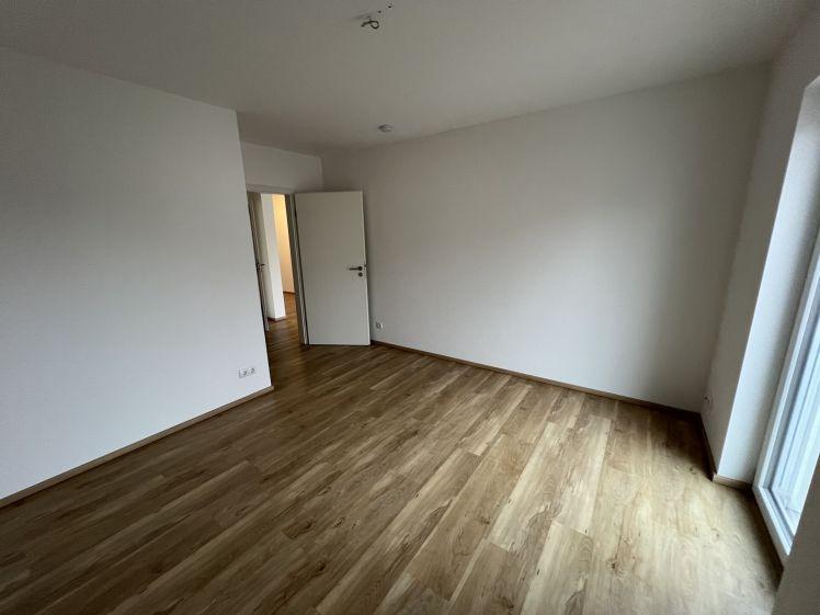 Ankommen und wohlfühlen: Exklusive 4-Zimmer-Wohnung in Bestlage (ca. 91 m² WFL) inkl. Balkon & toller Aussicht! - Foto 1