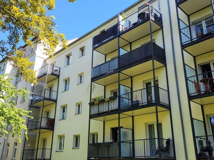 Kleinzschocher - schöne 2-Zimmer-Wohnung mit Balkon und Tageslichtbad - Foto 1