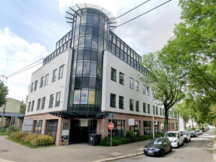 ** Single-Appartement mit Einbauküche in Chemnitz zu vermieten ** - Foto 1
