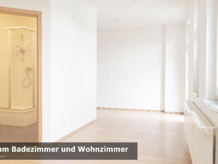 1,5 Zimmer mit Balkon, EBK mitten in der Stadt - Photo 1