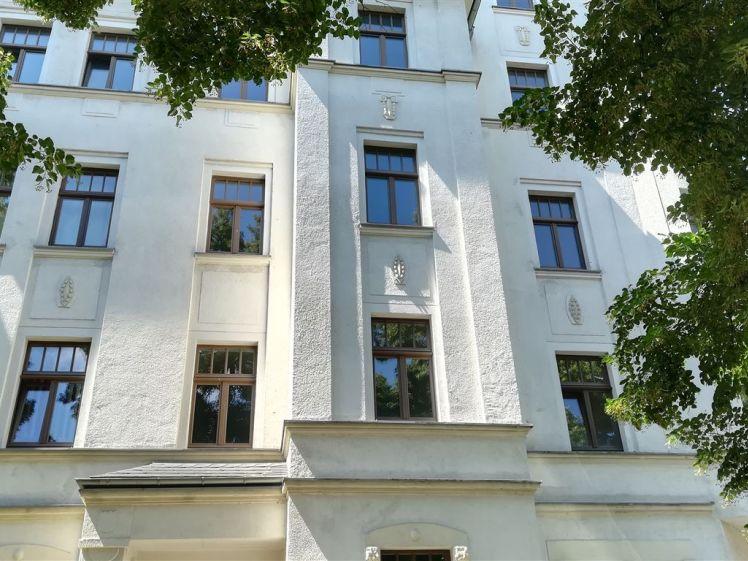 *** helle 3 Raum Wohnung im 1. OG mit Aufzug - Foto 1