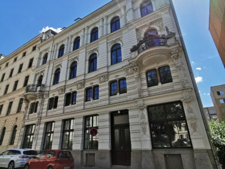 II 2- Raum Wohnung mit EBK und zwei Balkonen * frei ab sofort II - Photo 1
