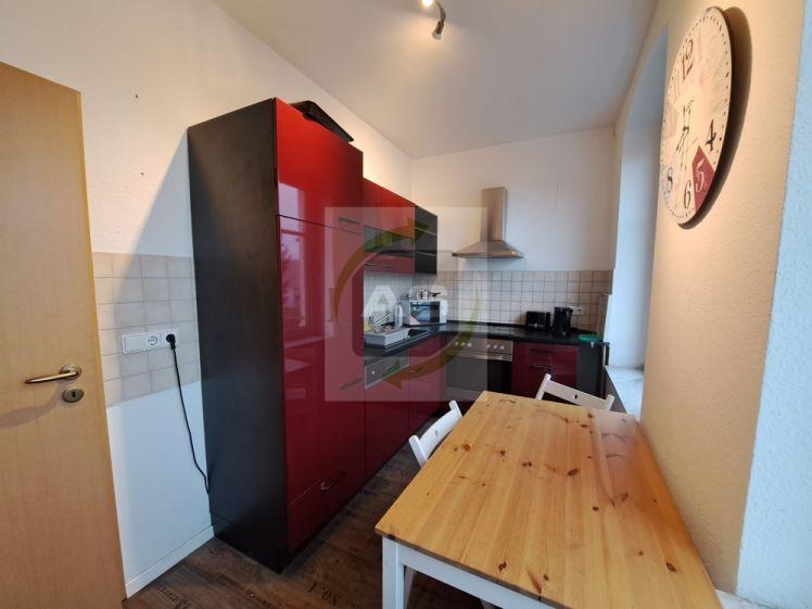 Maisonette-Flair mit Möbeloption - Photo 1