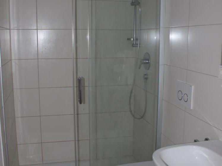 Wohnen mit Weitblick - 4,5 Zimmer Wohnung im 1. Obergeschoss - Photo 1