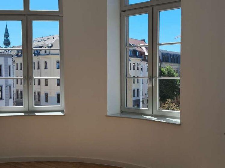 ***EXKLUSIVE 2 RAUMWOHNUNG MIT VIEL CHARME ~ FUSSBODENHEIZUNG ~ STELLPLATZ*** - Photo 1