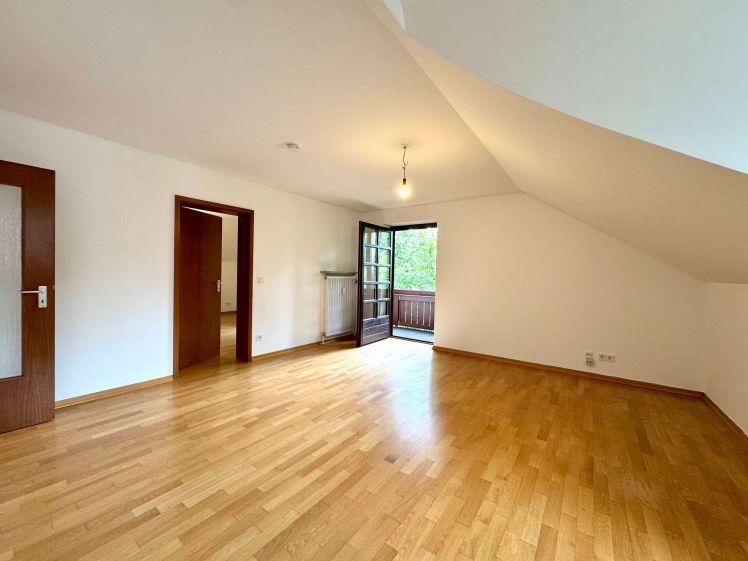 2-Zi.-Dachgeschosswohnung in ruhiger und grüner Bestlage von Solln - Photo 1