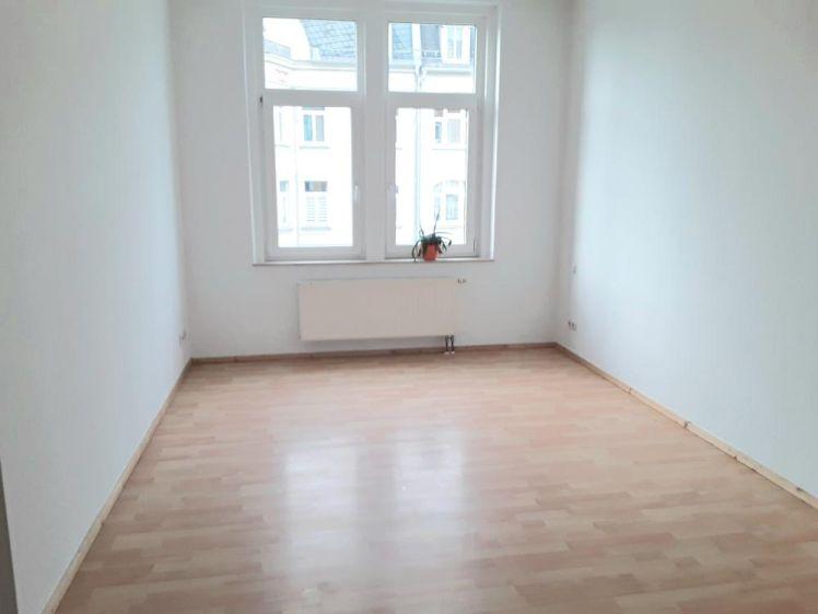 1-R.-Whg. m. gr. Küche und Balkon - Foto 1