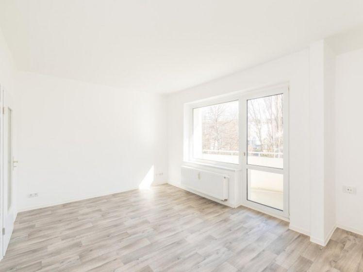 Ruhige Innenhoflage I großes Tageslichtbad - Foto 1