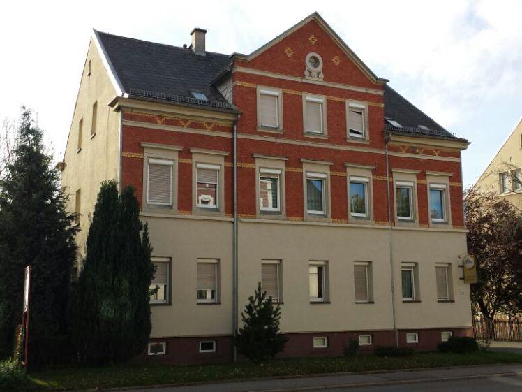 Großzügige schöne 2-Raumwohnung mit Einbauküche und großem Balkon sucht nette Nachmieter!!! - Photo 1