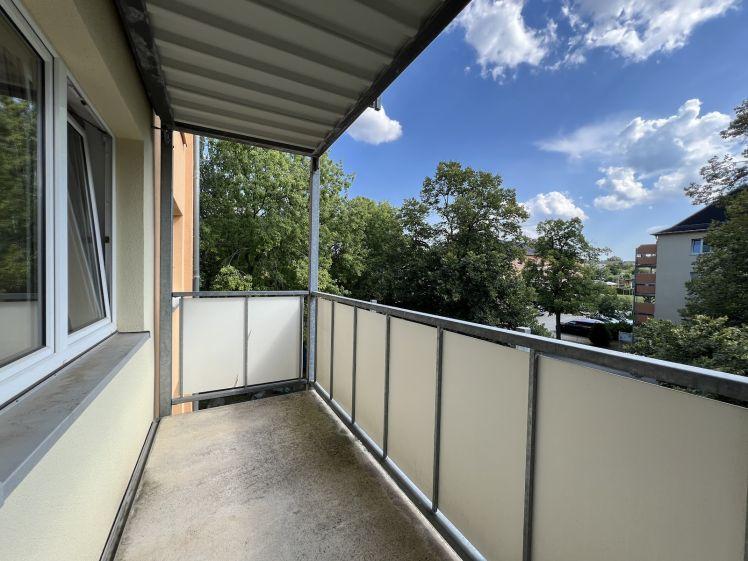 5-Zimmer-Wohnung plus Hauswirtschaftsraum auf 122 qm - Photo 1