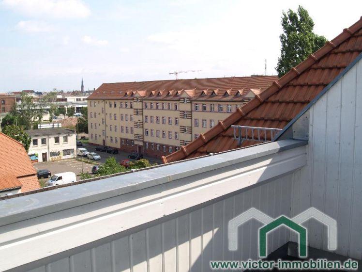 ** 2-Zimmer-Dachgeschosswohnung mit Dachterrasse und Pkw-Stellplatz ** - Photo 1
