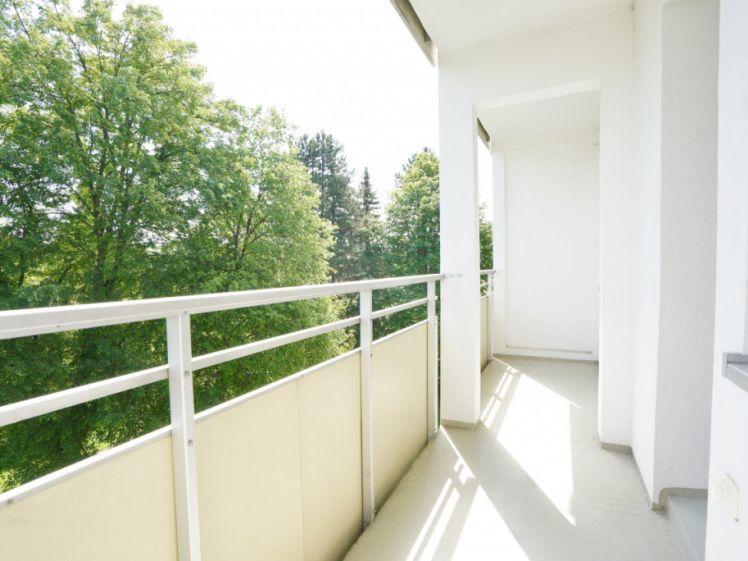 Sehr großer Balkon / Ruhige Lage - Photo 1