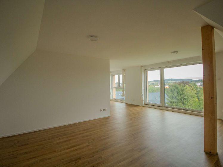 junges 2-Zimmer-Appartement mit phantastischem Ausblick - Erstbezug - KEINE Heizkosten !!! - Foto 1