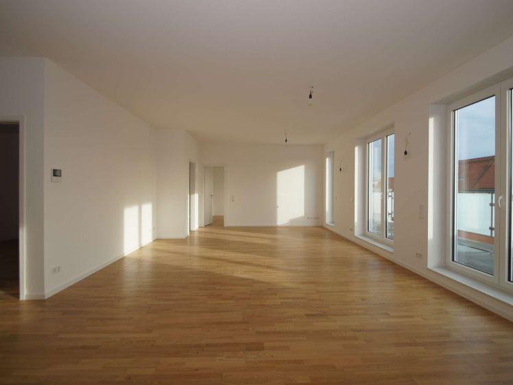 Nachmieter gesucht! Penthouse mit riesiger Terrasse direkt in Schleußig! - Foto 1