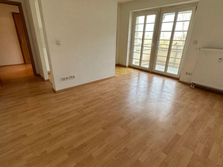 Frei ab 1.5.26 - **Wohnen am Heimgarten + Balkon + Bad mit Dusche - Photo 1