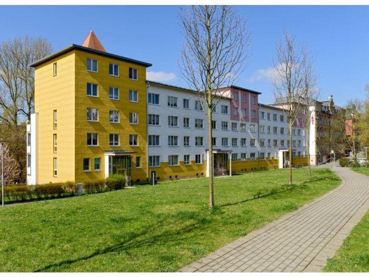 Lichtdurchflutete & barrierearme 2-Zimmer-Wohnung mit Aufzug und Fenster-Bad - Foto 1